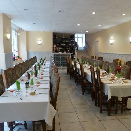 Le Lion D'Or Hotel Saint-Chely-d'Apcher Ngoại thất bức ảnh