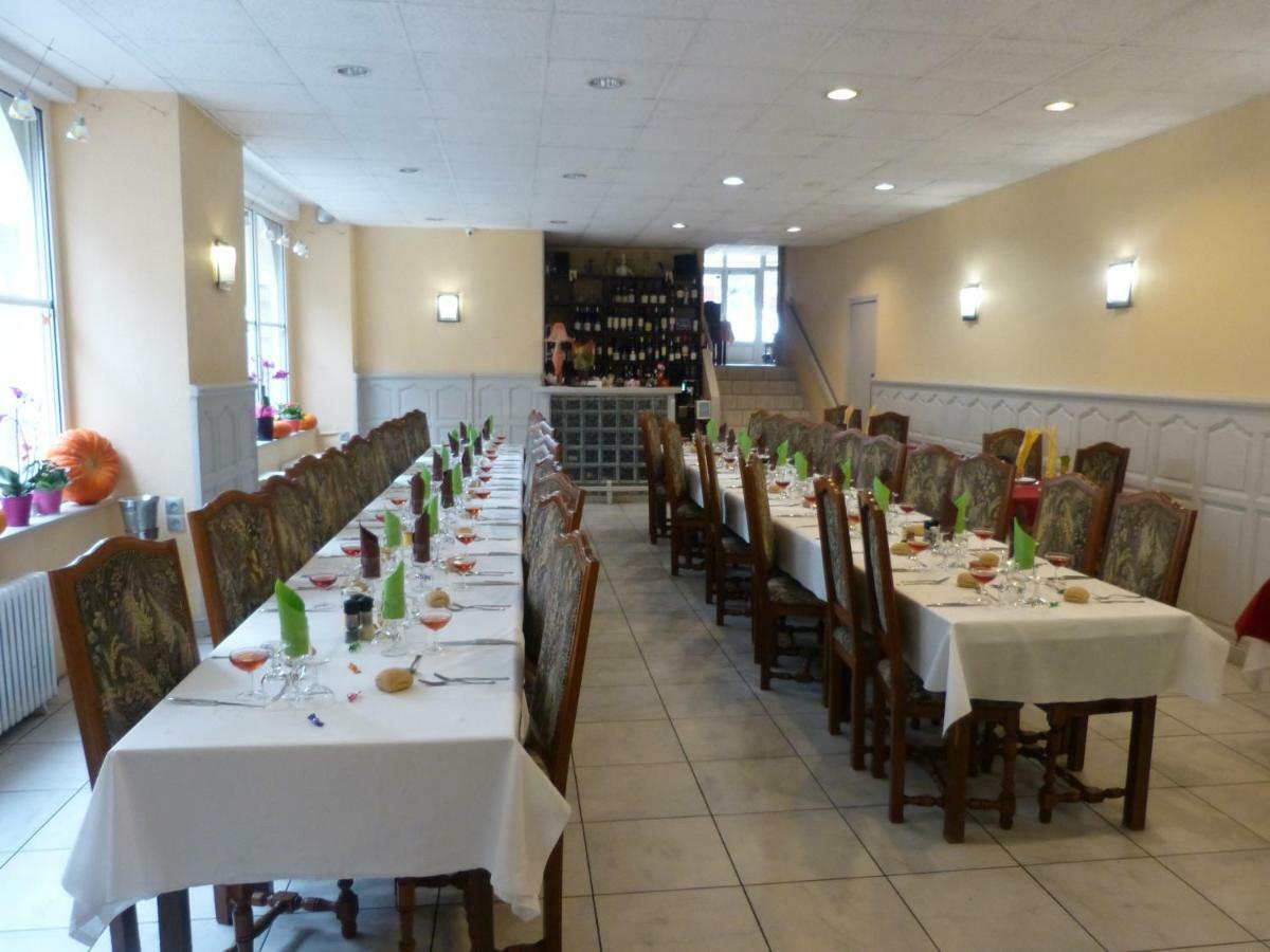 Le Lion D'Or Hotel Saint-Chely-d'Apcher Ngoại thất bức ảnh
